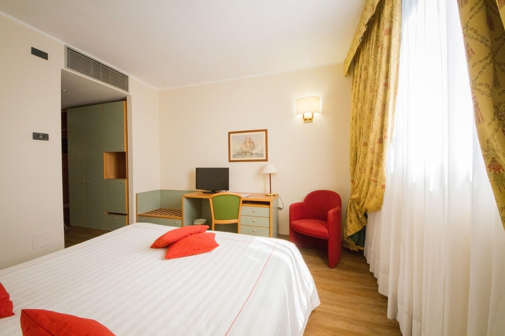 Rege Hotel San Donato Milanese Eksteriør billede