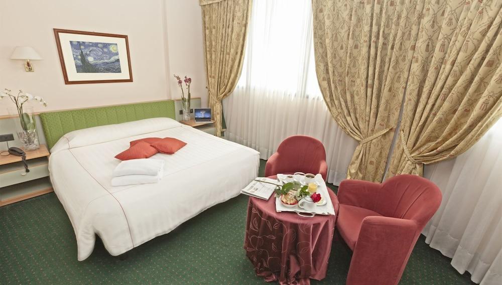 Rege Hotel San Donato Milanese Eksteriør billede