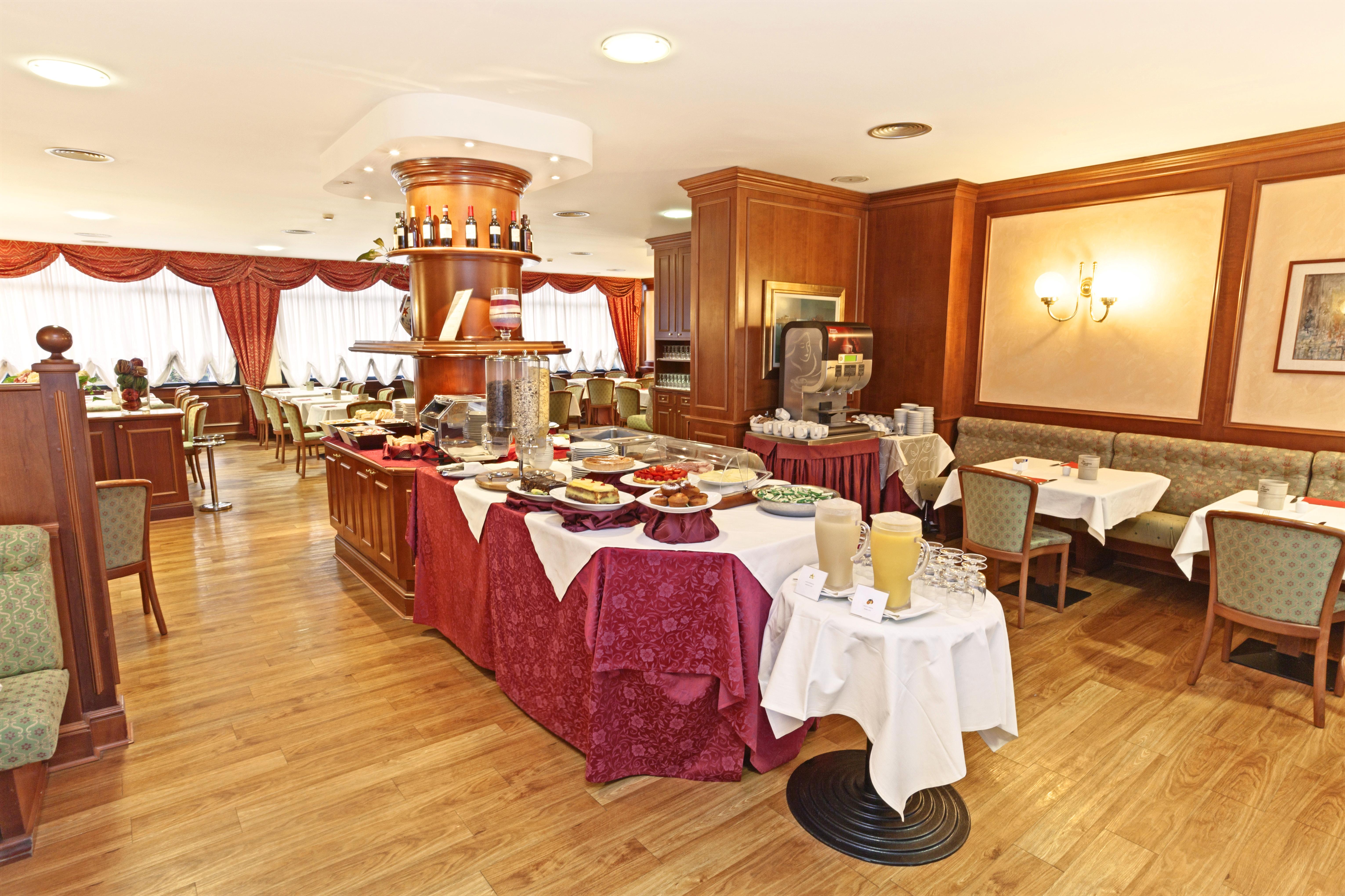 Rege Hotel San Donato Milanese Eksteriør billede