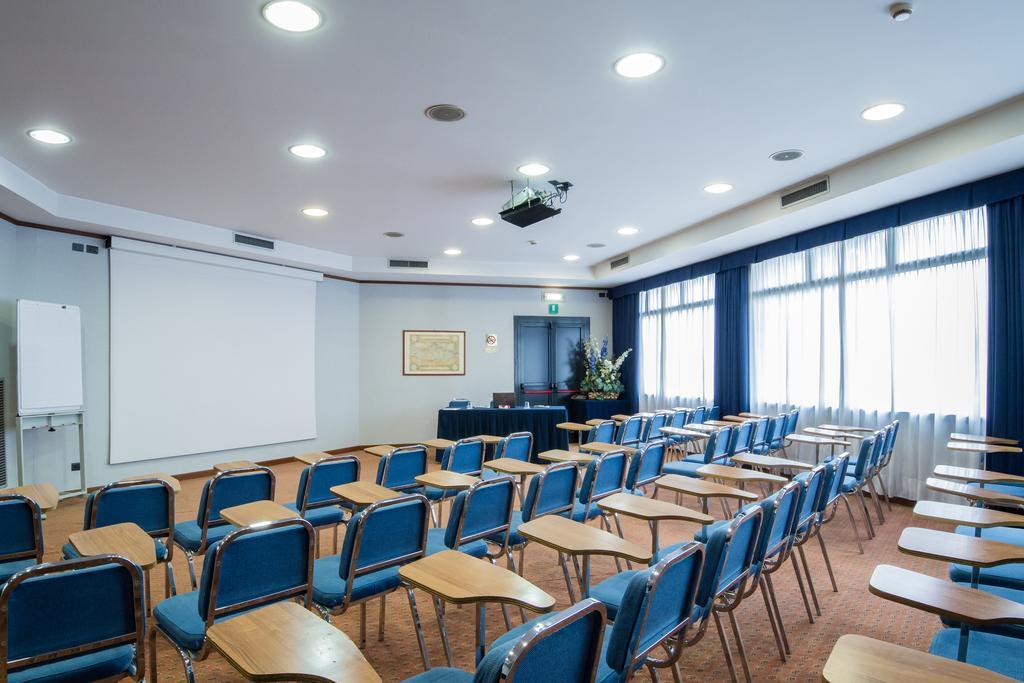 Rege Hotel San Donato Milanese Eksteriør billede