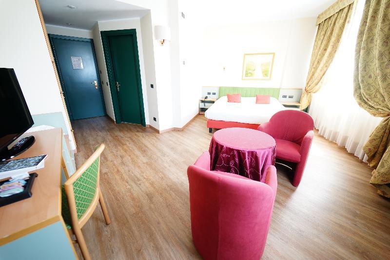 Rege Hotel San Donato Milanese Eksteriør billede